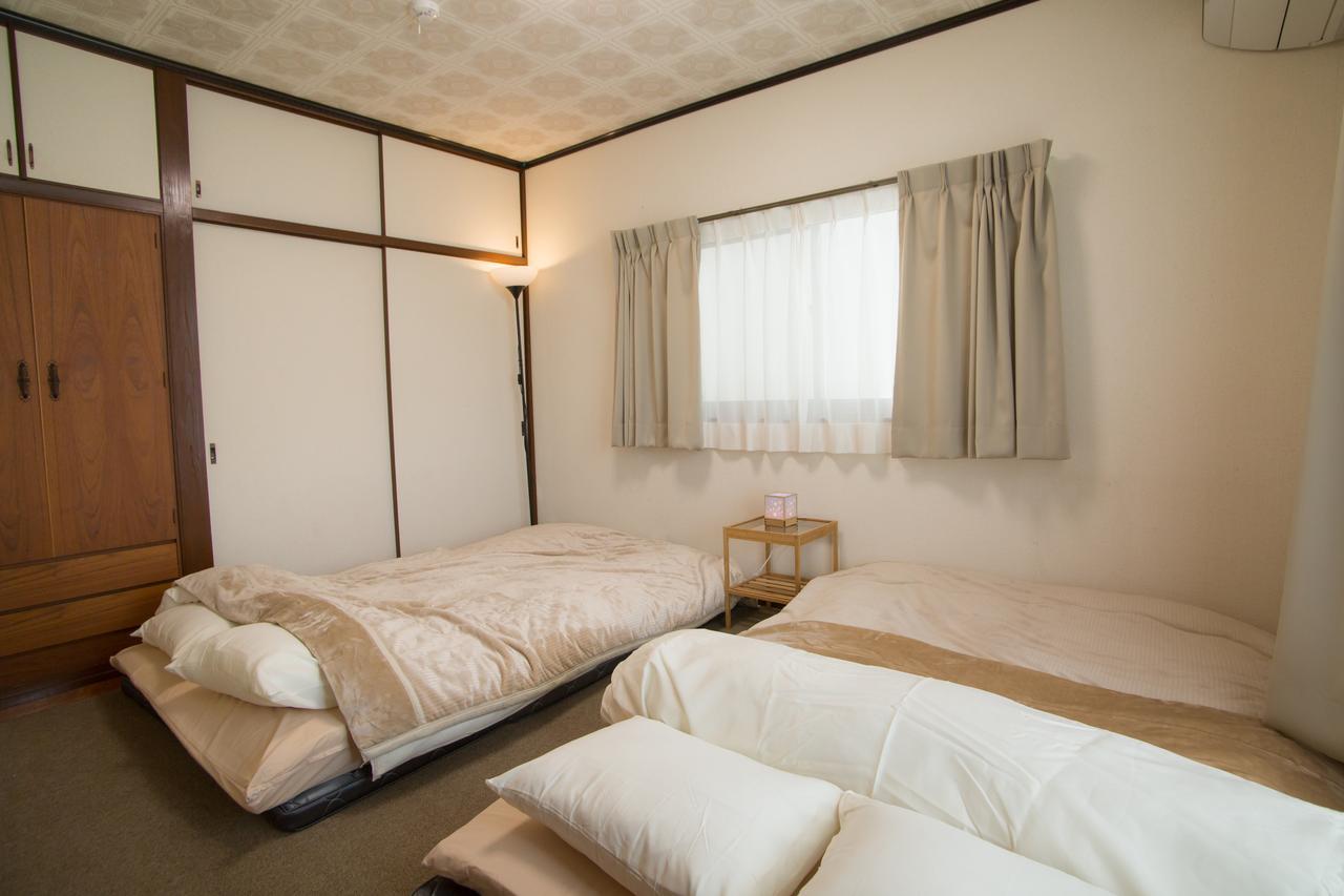 Guest House Dougo-Yado Matsuyama  Exterior photo